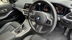 2022 (72) BMW 3 SERIES 320i M Sport 4dr Saloon 3005938