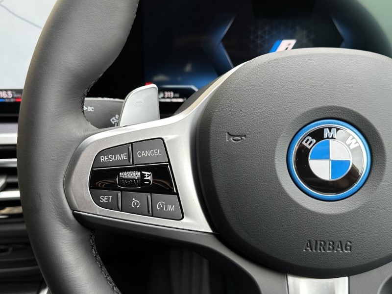 2024 (24) BMW 3 SERIES 330e M Sport 4dr Saloon [Tech/Pro Pack] 3012084