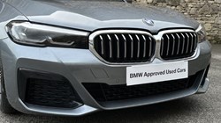 2021 (71) BMW 5 SERIES 520d MHT M Sport 4dr Saloon  3054564