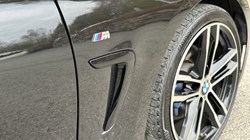 2021 (21) BMW 4 SERIES 420i M Sport 5dr Auto [Professional Media] 3075023