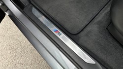 2015 (64) BMW X5 xDrive40d M Sport 5dr Auto [7 Seat] 3107473