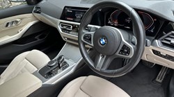 2019 (19) BMW 3 SERIES 320d M Sport 4dr Saloon 3130819