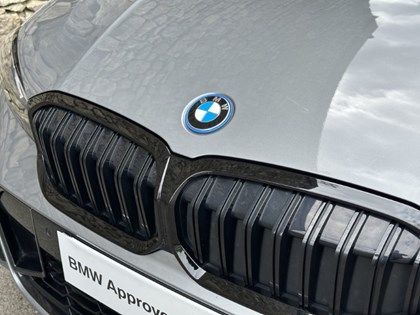 2023 (23) BMW 3 SERIES 330e M Sport Touring