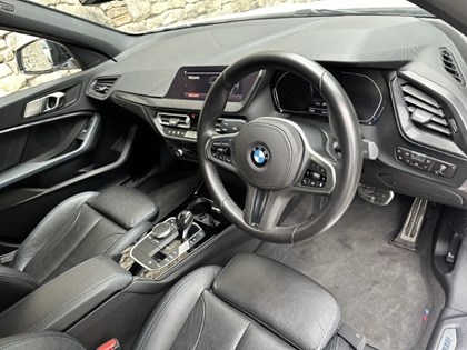 2022 (22) BMW 1 SERIES 118i [136] M Sport 5dr 