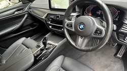 2022 (72) BMW 5 SERIES 520i MHT M Sport 4dr Saloon  3194662