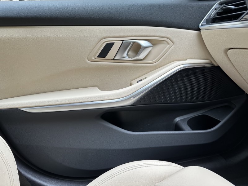 2024 (24) BMW 3 SERIES 320i Sport 4dr Step Auto 3189561