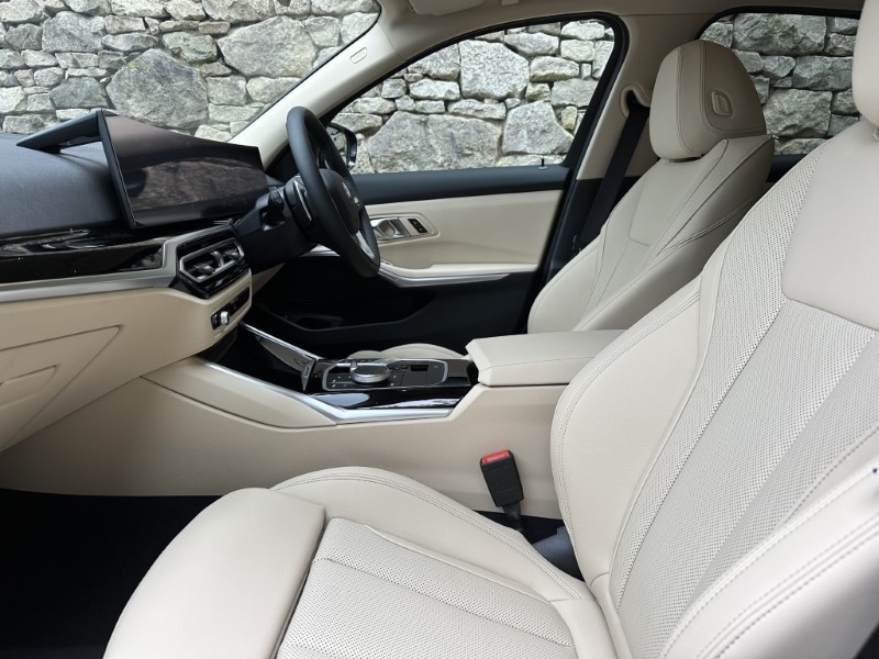 2024 (24) BMW 3 SERIES 320i Sport 4dr Step Auto 3189575