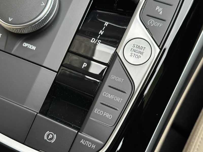 2024 (24) BMW 3 SERIES 320i Sport 4dr Step Auto 3189559