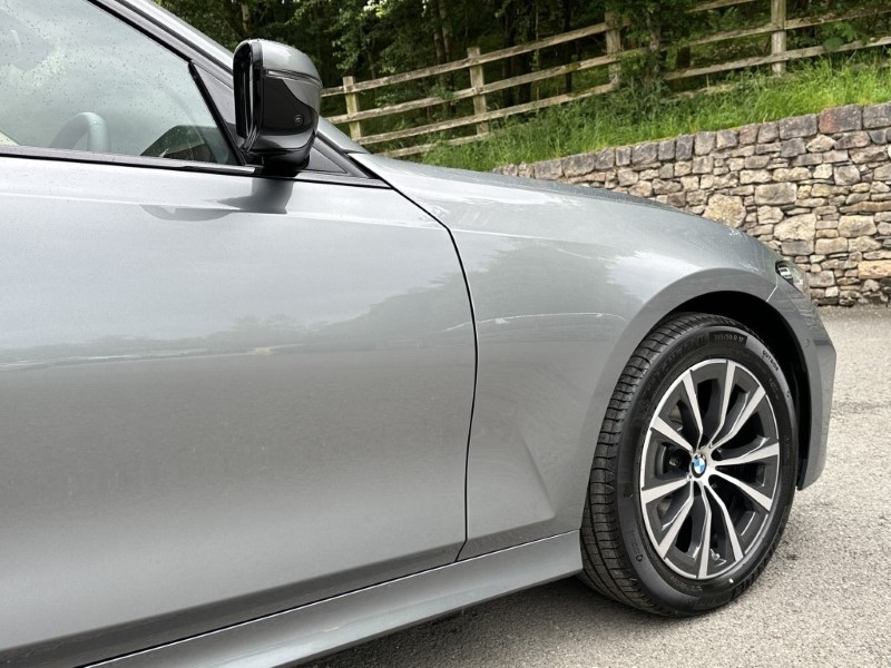 2024 (24) BMW 3 SERIES 320i Sport 4dr Step Auto 3189613