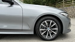 2024 (24) BMW 3 SERIES 320i Sport 4dr Step Auto 3189612