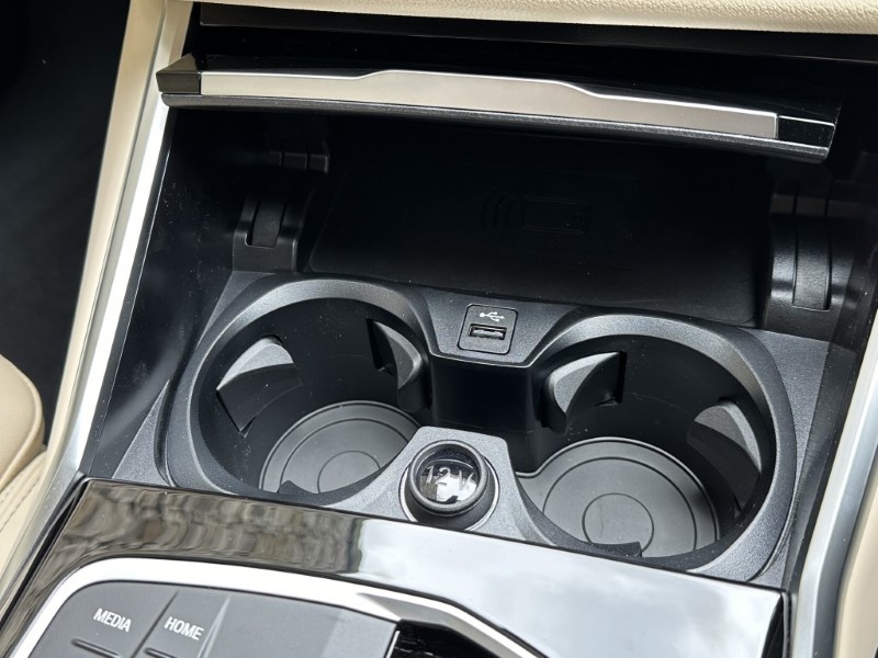 2024 (24) BMW 3 SERIES 320i Sport 4dr Step Auto 3189562