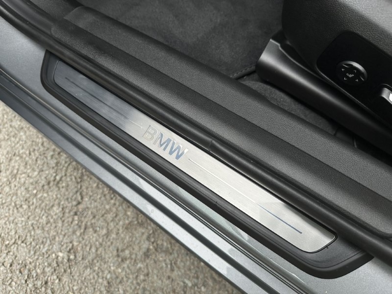 2024 (24) BMW 3 SERIES 320i Sport 4dr Step Auto 3189581