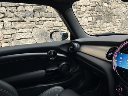 2021 (71) MINI HATCHBACK 2.0 Cooper S Exclusive 3dr Auto