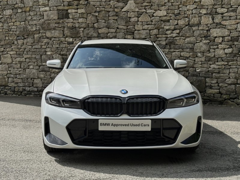 2023 (23) BMW 3 SERIES 320i M Sport 5dr Touring  3226898