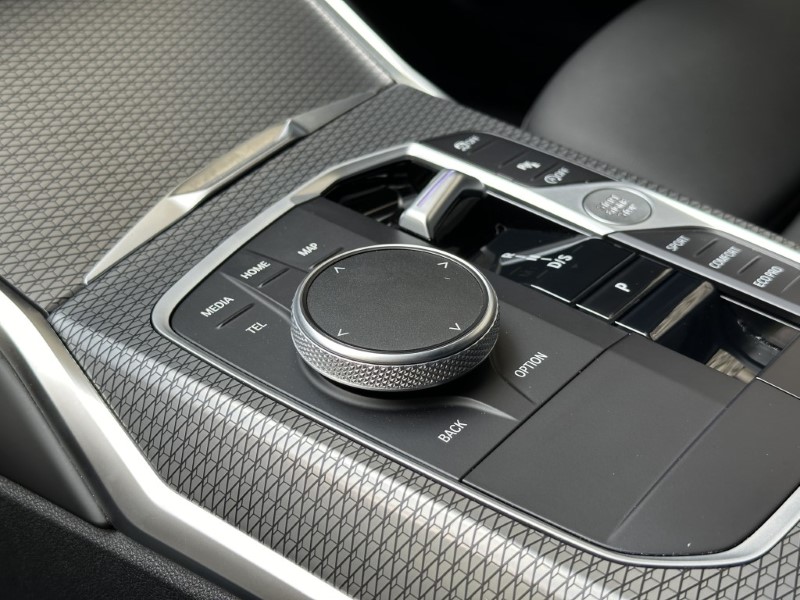 2023 (23) BMW 3 SERIES 320i M Sport 5dr Touring  3226877