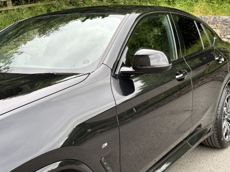 2022 (72) BMW X4 xDrive20d M Sport 5dr 3276365