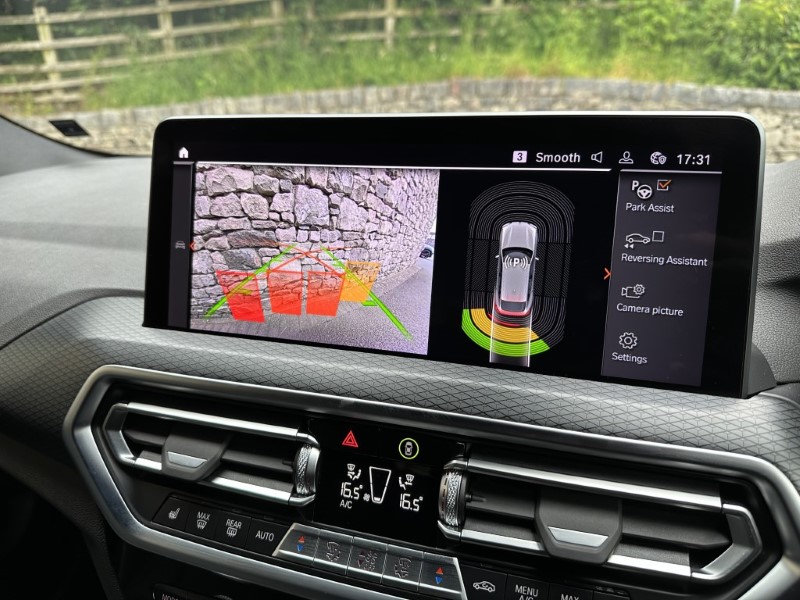 2022 (72) BMW X4 xDrive20d M Sport 5dr 3276371