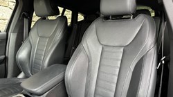 2022 (72) BMW X4 xDrive20d M Sport 5dr 3276353