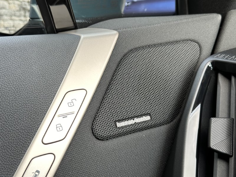 2024 (24) BMW iX 240kW xDrive40 M Sport 76.6kWh 5dr 3341380