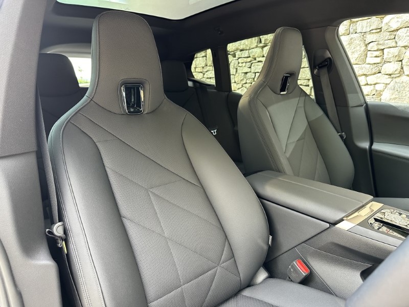 2024 (24) BMW iX 240kW xDrive40 M Sport 76.6kWh 5dr 3341326