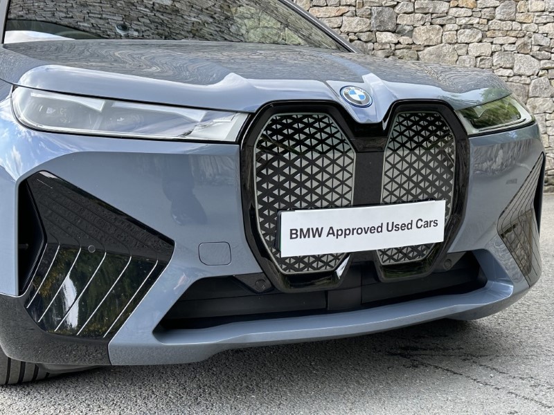 2024 (24) BMW iX 240kW xDrive40 M Sport 76.6kWh 5dr 3341375