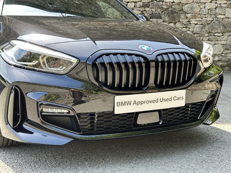 2024 (24) BMW 1 SERIES 118i M Sport 5dr 3363297