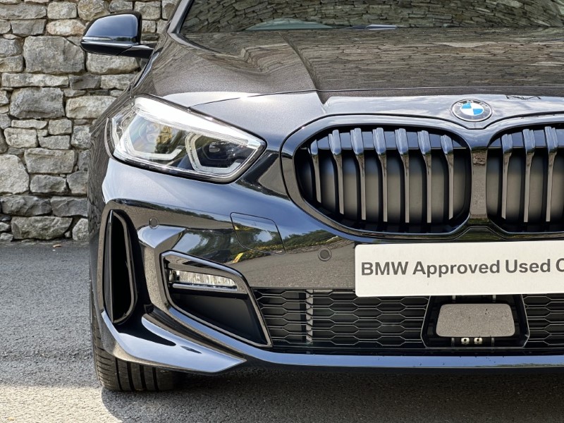 2024 (24) BMW 1 SERIES 118i M Sport 5dr 3363312