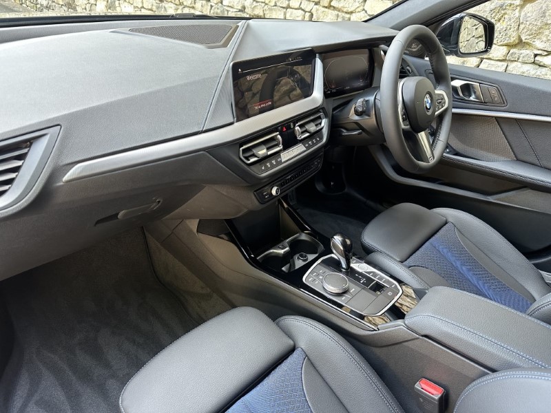 2024 (24) BMW 1 SERIES 118i M Sport 5dr 3363270