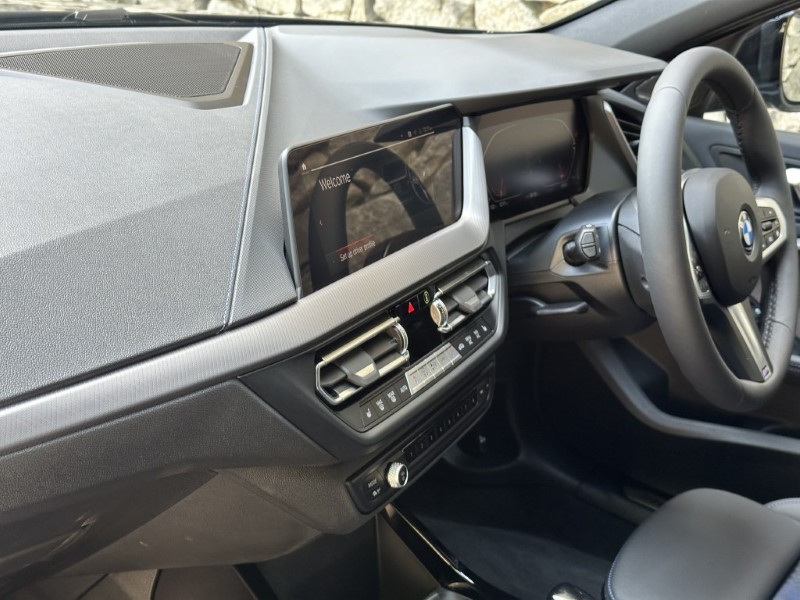 2024 (24) BMW 1 SERIES 118i M Sport 5dr 3363277