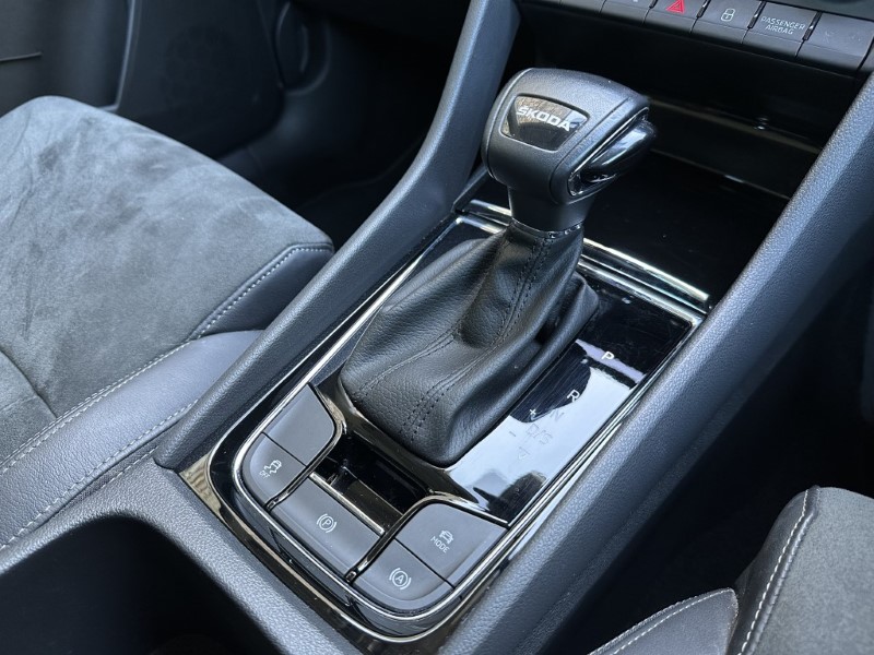 2022 (22) SKODA KAROQ 1.5 TSI SE L 5dr DSG 3421249