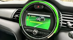 2020 (20) MINI HATCHBACK 1.5 Cooper Classic II 5dr 3543987