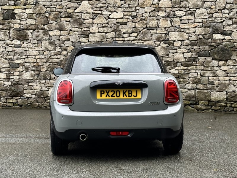 2020 (20) MINI HATCHBACK 1.5 Cooper Classic II 5dr 3543974