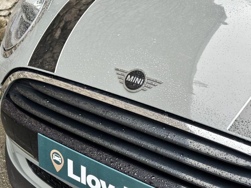 2020 (20) MINI HATCHBACK 1.5 Cooper Classic II 5dr 3544063