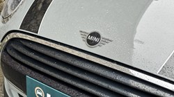 2020 (20) MINI HATCHBACK 1.5 Cooper Classic II 5dr 3544063
