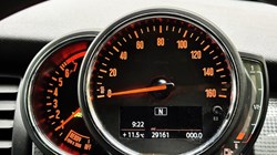 2020 (20) MINI HATCHBACK 1.5 Cooper Classic II 5dr 3543973