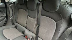 2020 (20) MINI HATCHBACK 1.5 Cooper Classic II 5dr 3543979