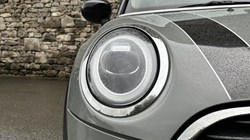 2020 (20) MINI HATCHBACK 1.5 Cooper Classic II 5dr 3543989
