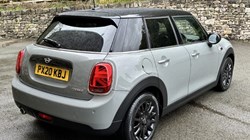 2020 (20) MINI HATCHBACK 1.5 Cooper Classic II 5dr 3543991