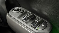 2020 (20) MINI HATCHBACK 1.5 Cooper Classic II 5dr 3543963