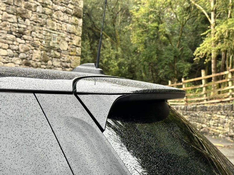 2020 (20) MINI HATCHBACK 1.5 Cooper Classic II 5dr 3543976