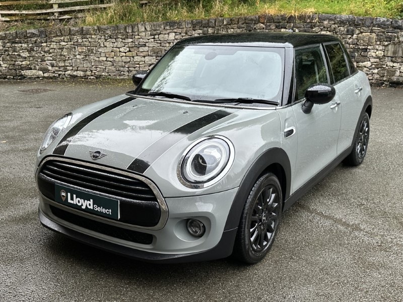 2020 (20) MINI HATCHBACK 1.5 Cooper Classic II 5dr 3544059