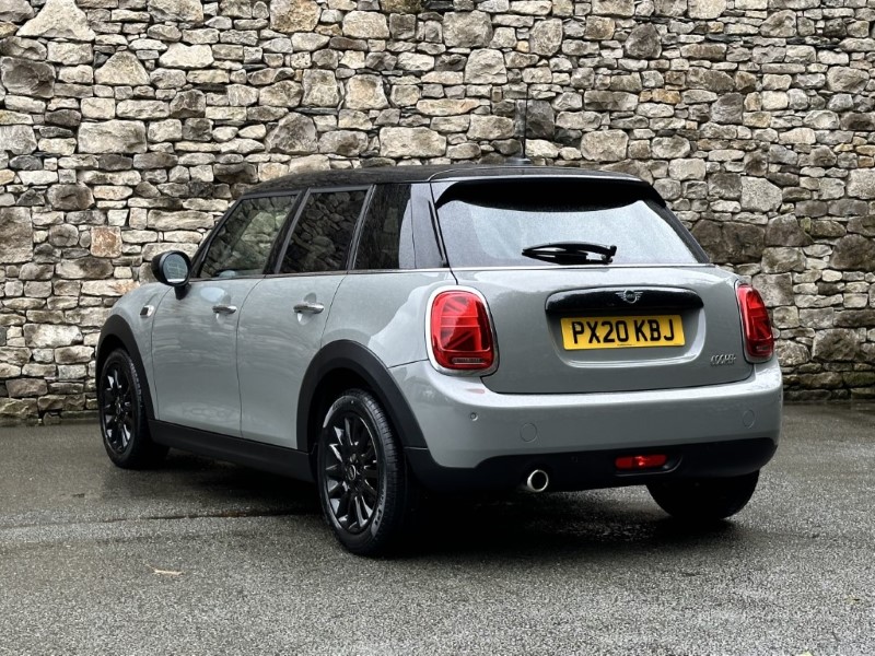 2020 (20) MINI HATCHBACK 1.5 Cooper Classic II 5dr 3543975