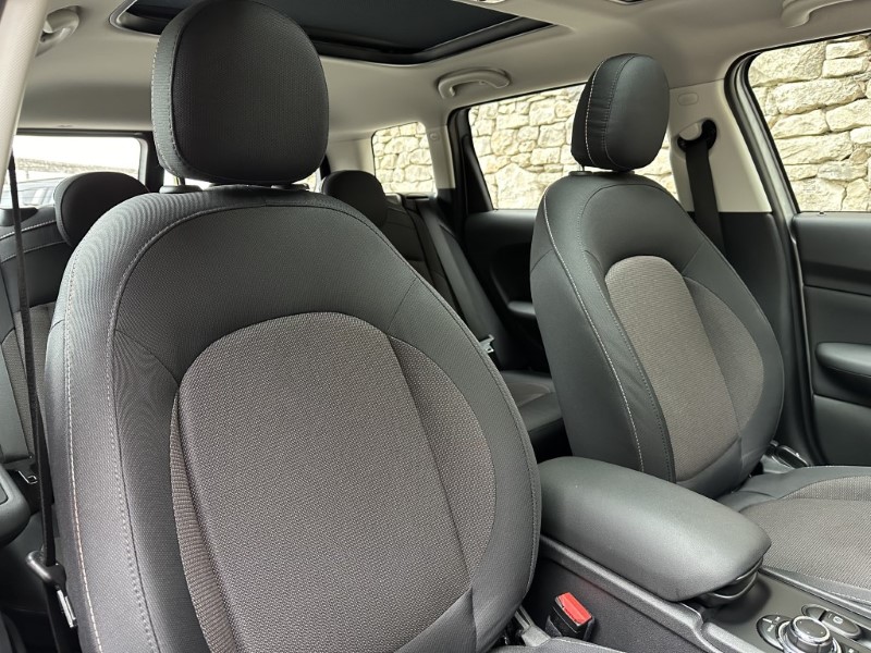 2023 (72) MINI CLUBMAN 1.5 Cooper Classic 6dr Auto 3432319