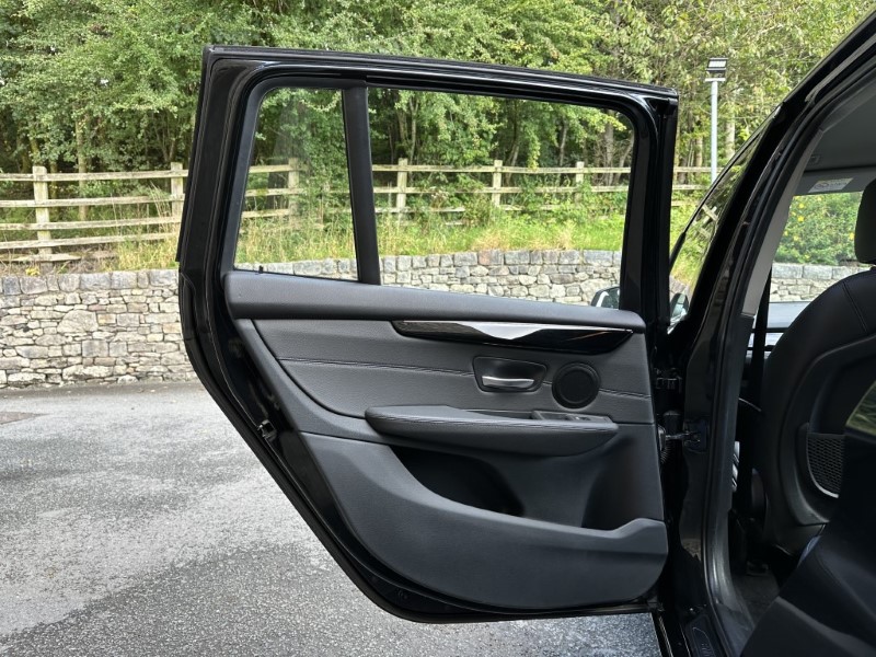 2020 (20) BMW 2 SERIES 220i Luxury 5dr Gran Tourer 3474846