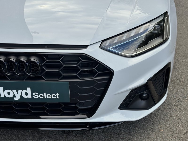 2021 (71) AUDI A4 35 TFSI Black Edition 5dr S Tronic 3417836