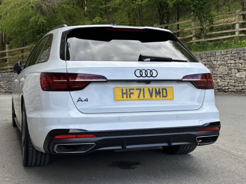 2021 (71) AUDI A4 35 TFSI Black Edition 5dr S Tronic 3417809