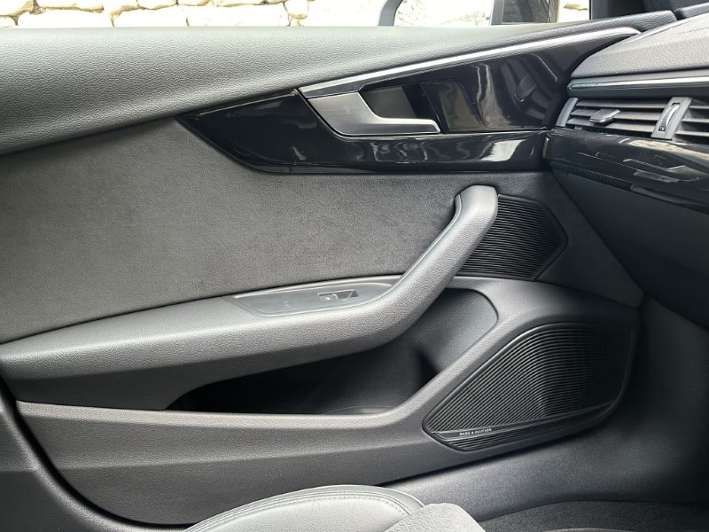 2021 (71) AUDI A4 35 TFSI Black Edition 5dr S Tronic 3417826