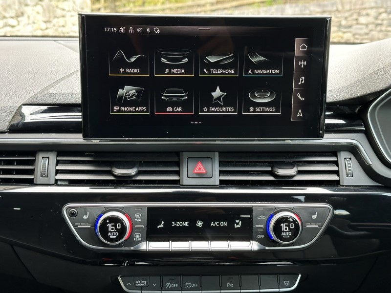 2021 (71) AUDI A4 35 TFSI Black Edition 5dr S Tronic 3417822