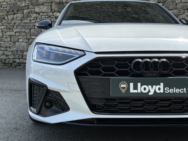 2021 (71) AUDI A4 35 TFSI Black Edition 5dr S Tronic 3417902