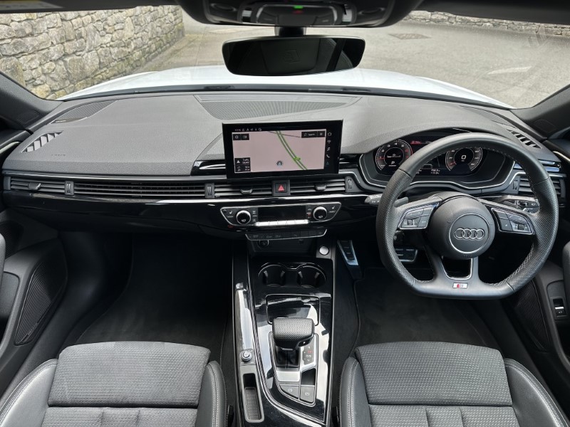 2021 (71) AUDI A4 35 TFSI Black Edition 5dr S Tronic 3417820